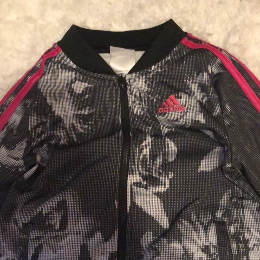Adidas - Picture 2 of 2